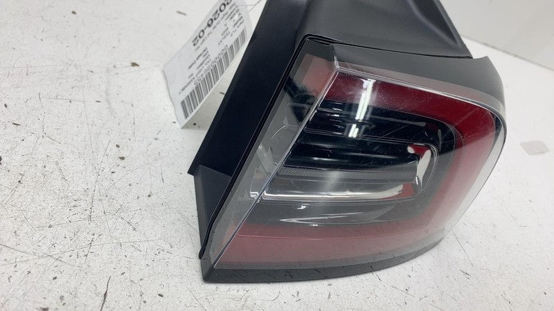 ⭕ 21-24 Model Y Rear Right Outer Exterior Taillight Tail Lamp 4-Pin 15
