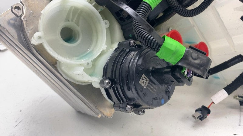 ⭕ 2024-2025 Tesla Model 3 Supermanifold Refrigerant Chiller w/ Coolant