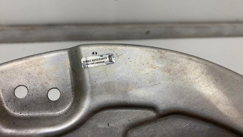 A 000 421 35 20 ⭕ 18-22 Mercedes C300 Front Left Spindle Knee Knuckle w/ Shield RWD A0004213520