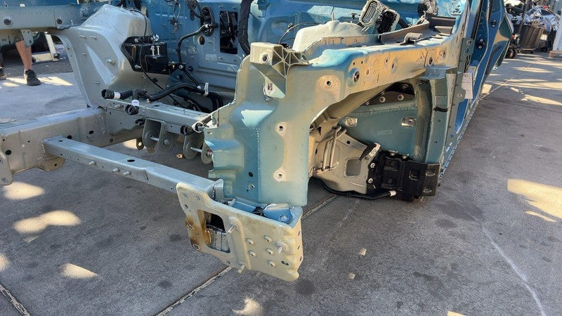 ⭕ 2022-2024 Rivian R1T Front Driver Side Frame Horn Structure Apron Cutout Left