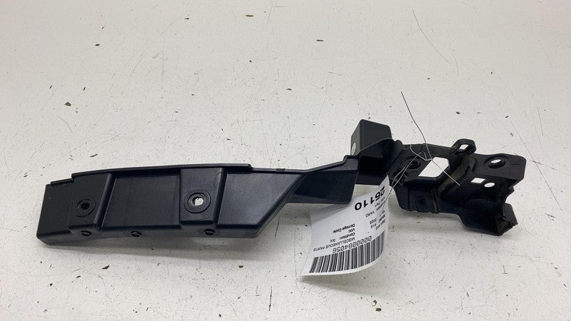 PT00670075B ⭕ 2025 Rivian R1S Right Side Cartridge Fender Air Curtain Bracket PT00670075-B