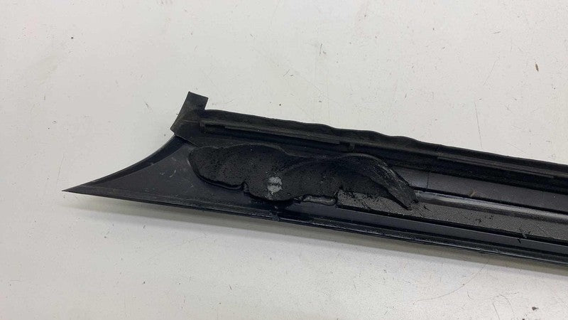 ⭕ 14-22 Range Rover Sport Front Left Windshield Molding A-Pillar Applique Trim