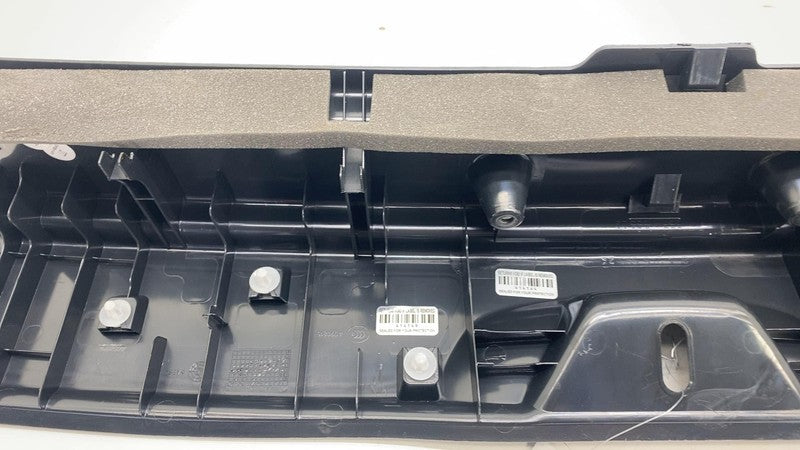 ⭕ 14-15 Mercedes-Benz B Electric Drive Rear Trunk Tailgate Boot Trim A