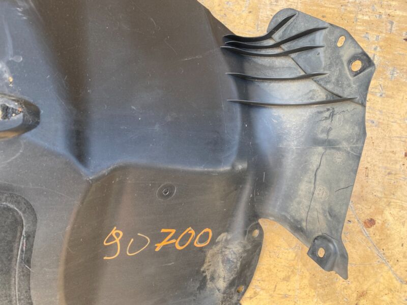 ⭕2017-2023 Tesla Model 3 Front Driver Side Wheel Fender Liner Splash Shield Left