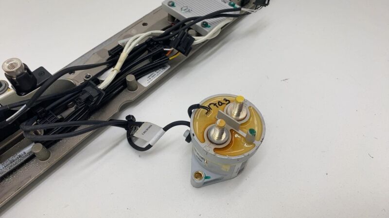 2012-2015 Tesla Model S HV Battery Rapid Mate Ancillary Plate Module & Contactor