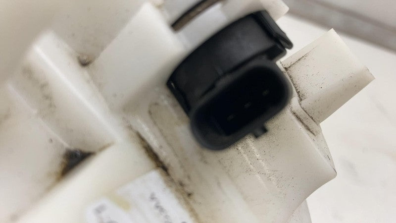 A2054704900 ⭕ 2017-2023 Mercedes-Benz C300 W205 Engine Fuel Gas Tank Pump Unit A2054704900