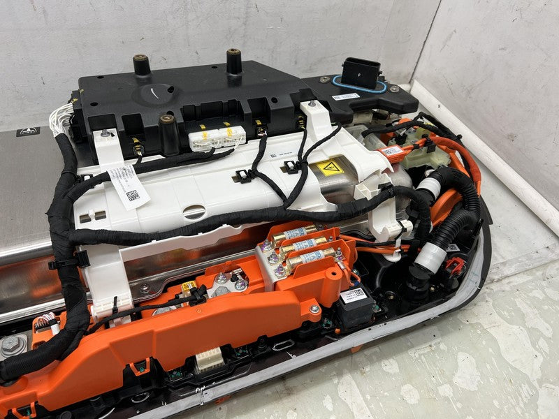 1135558-01-C 2017-2023 Tesla Model 3 Y Power Conversion Onboard Charger Penthouse 1135558-01