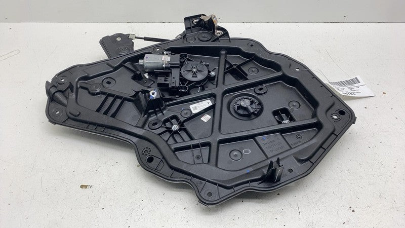 ⭕ 2025-2026 Tesla Model Y Rear Left Door Window Regulator & Motor 2004