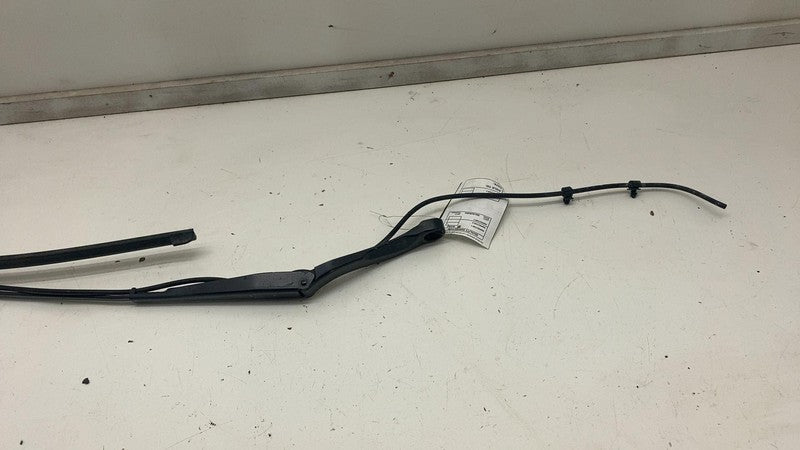 ⭕ 2017-2023 Tesla Model 3 M3 Front Driver Side Windshield Wiper Arm & Blade Left
