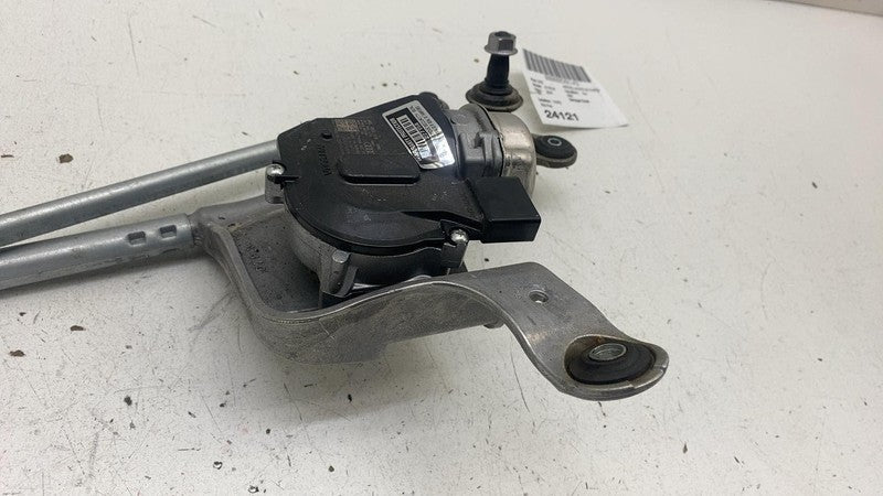 ⭕ 2019-2023 Audi E-Tron Windshield Wiper Transmission Linkage & Motor 