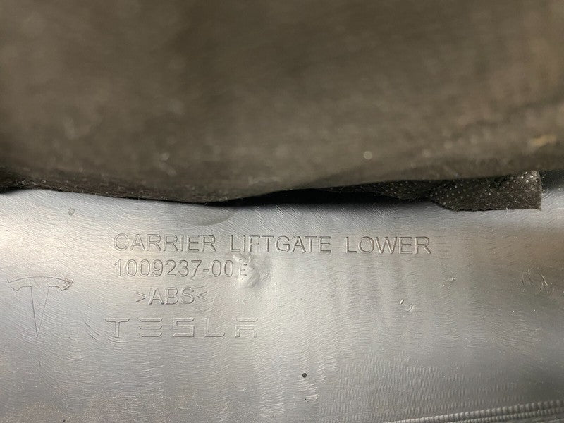 1009237 00 E ⭕ 2012-2020 Tesla Model S MS Rear Lower Liftgate Inner Trim Carrier 1009237-00-E