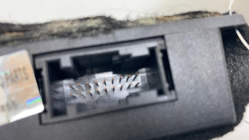 2016 2017 2018 Mercedes-Benz GLE350 Front Illuminated Star Emblem Cont