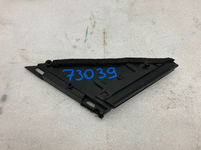 ⭕ 2016-2020 Tesla Model X Front Right Door Quarter Applique Corner Glass Cover