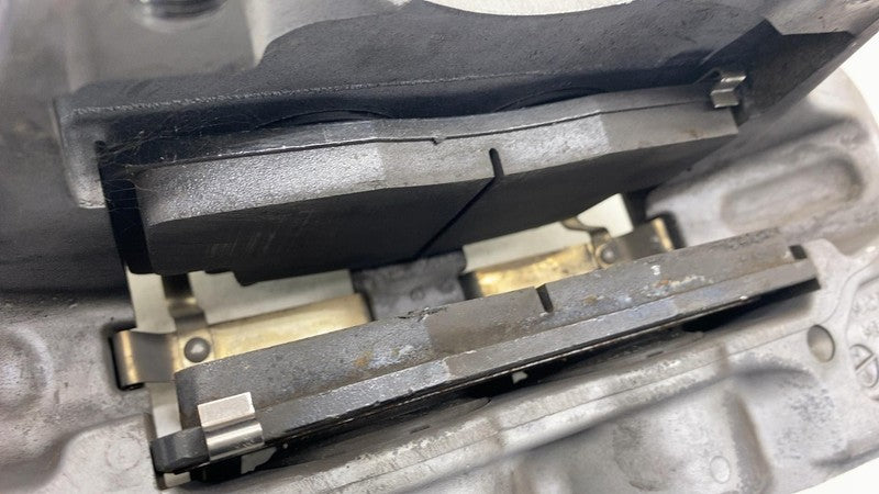 ⭕ 25-26 Model Y MY Front Passenger Caliper w/ Brake Hose Line Right 21