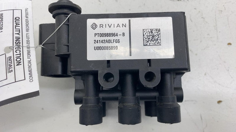 PT00988964B ⭕ 2025 Rivian R1S Air Suspension Control Valve Module Unit OEM PT00988964-B