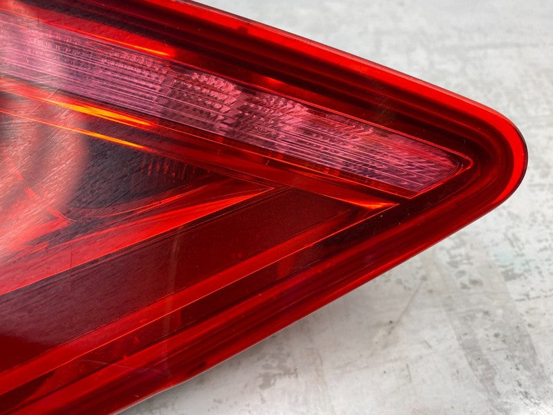 4G8 945 093 A ⭕2012-2015 Audi A7 S7 Rear Left Inner Taillight LED Taillamp On Trunk 4G8945093A