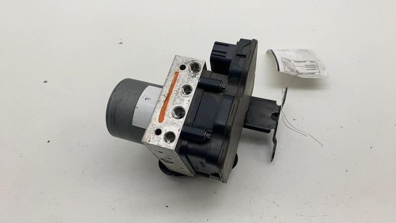 PT00054398C ⭕ 2022-2024 Rivian R1T R1S ABS Anti-Lock Brake Pump Module Unit OEM PT00054398-C