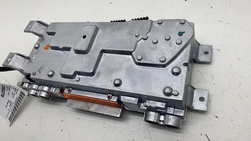 104891000C ⭕ 12-15 Tesla Model S 1-Phase High Voltage Junction Box Dual Motor 1048910-00-C