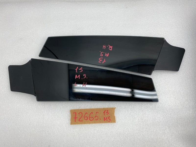 14942 ⭕ 12-15 Tesla Model S Left and Right Side B-Pillar Molding Applique Glass Trim
