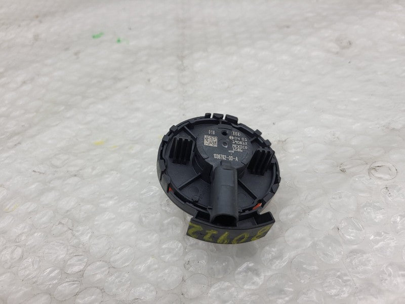 1036762 00 A ⭕ 17-23 Model 3 M3 Left or Right Door Impact Crash Pressure Sensor 1036762-00-A