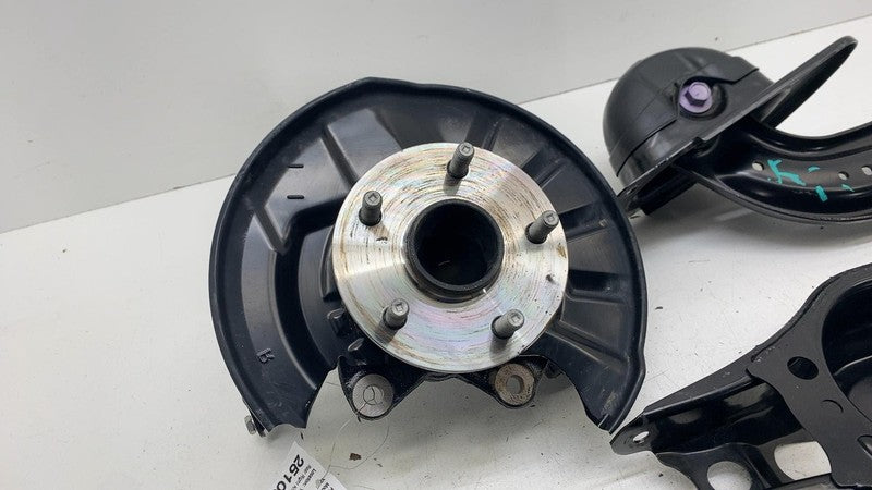 ⭕23-24 Toyota Prius Rear Right Spindle Knuckle w/ Wheel Hub & Control 