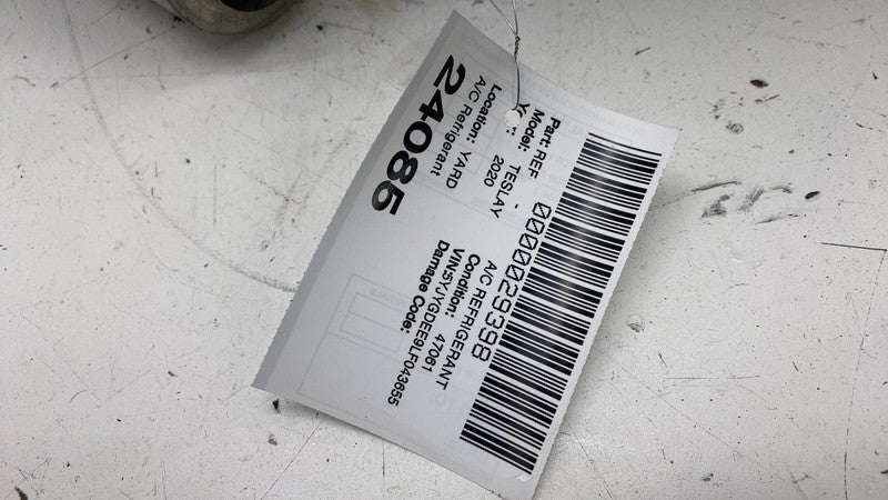 20-23 Model Y Supermanifold Refrigerant Chiller + Coolant Reservoir 15