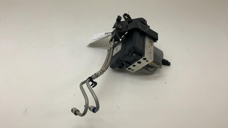 1044745-00-B ⭕ 2017-2023 Tesla Model 3 M3 Anti-Lock Brake System ABS Pump Module 1044745-00-B
