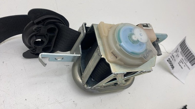 ⭕ 2016-2020 Tesla Model S Front Right 1st Row Seat Belt & Retractor 10