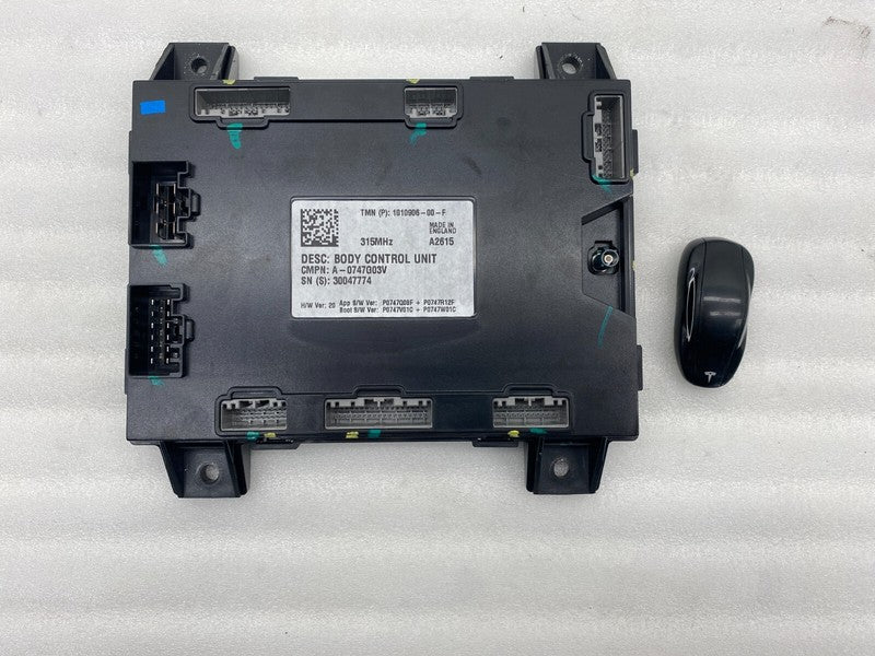 ⭕ 12-20 Tesla Model S Body Control Module 315MHZ + Smart Key Remote 10