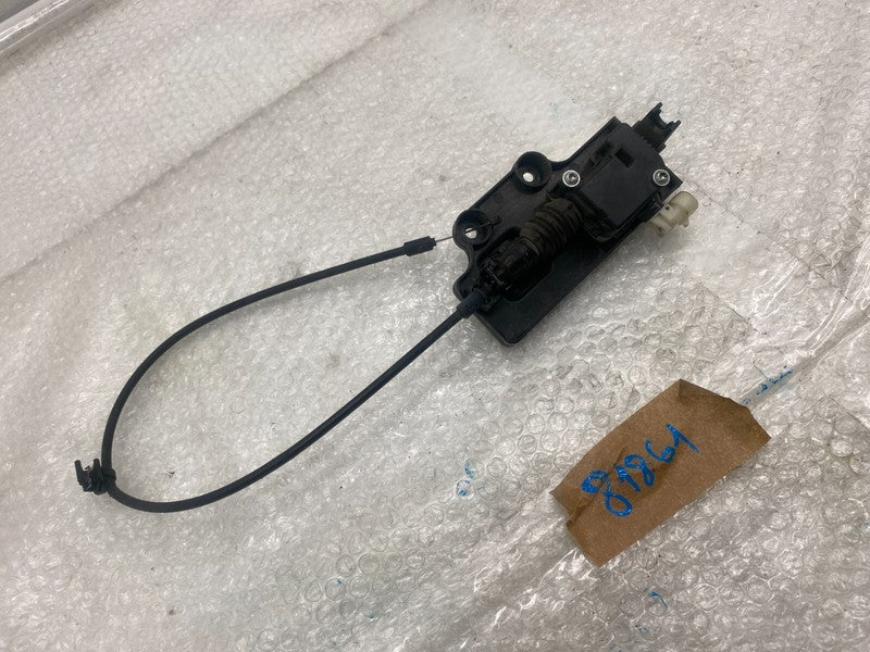 106181400B ⭕ 16-20 Model S X Front Secondary Hood Latch Actuator Cable Release 1061814-00-B