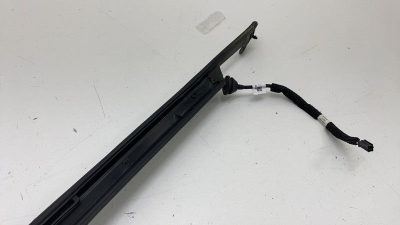 LJ8B-R406A76-AD ⭕21-24 Ford Mustang Mach-E Tailgate Right Side Anti Pinch Sensor LJ8B-R406A76-AD