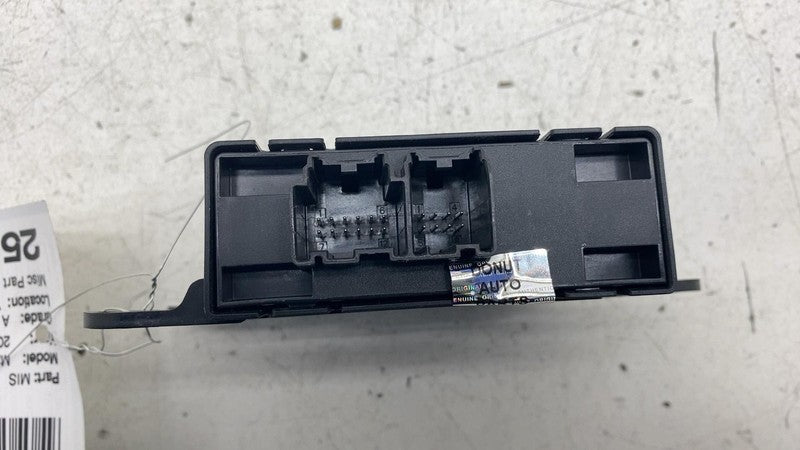 ⭕ 2017-2020 Maserati Ghibli Network Gateway Computer Control Module 06
