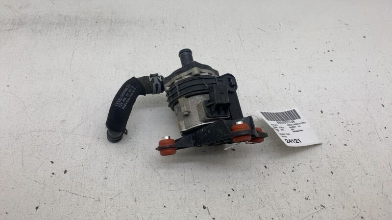 2019-2023 Audi E-Tron Battery Rear Auxiliary Water Pump w/ Bracket and Hose OEM