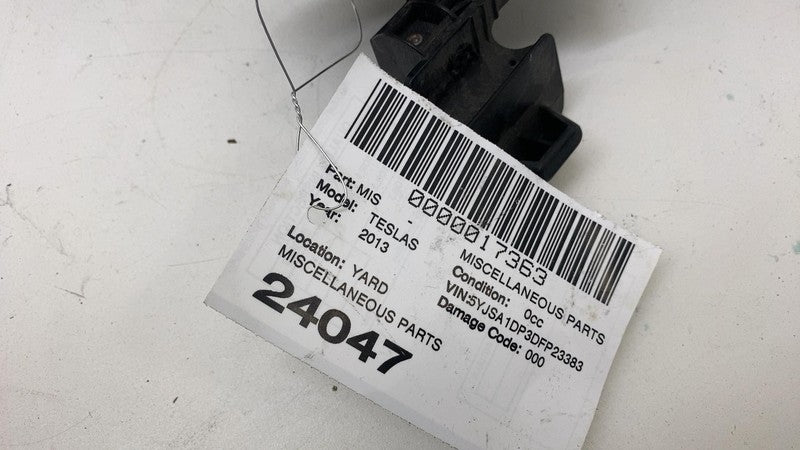 600757200E ⭕ 12-15 Tesla Model S Front Frunk Hood Lock Latch Secondary Release 6007572-00-E