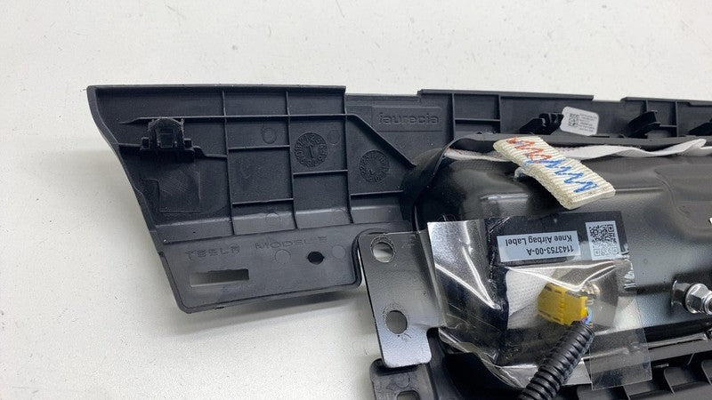 ⭕ 2017-2023 Tesla Model 3 Y Right Lower Knee Safety Airbag Module 1077