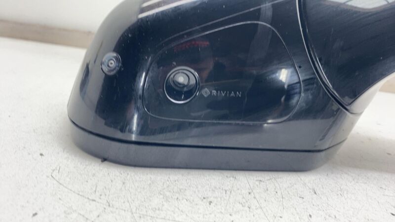 Does not apply ⭕ 2022-2024 Rivian R1T R1S Front Right Rear View Power Door Mirror Silver EXP004