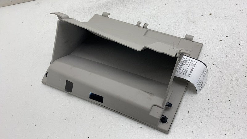 ⭕ 17-24 Chrysler Pacifica Dashboard Glove Box Storage Compartment OEM 