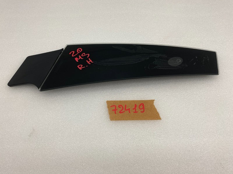 109230700G ⭕ 16-20 Model S Passenger B-Pillar Glass Applique w/ Camera Right 1092307-00-G