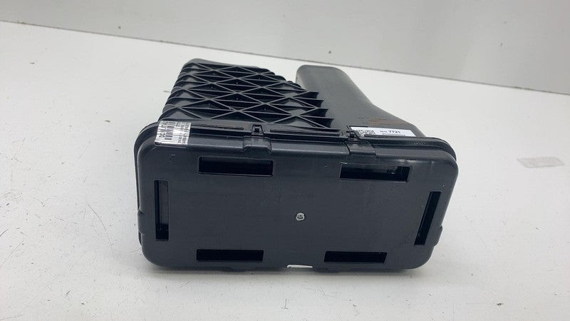 ⭕ 2025 Chevrolet Silverado 1500 Fuel Evaporator Vapor Canister Assembl