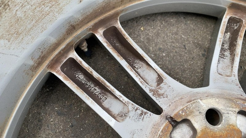 ⭕ 12-15 Model S MS Wheel Rim 19x8.0+40mm + Pirelli Tire 245/45 R19 600