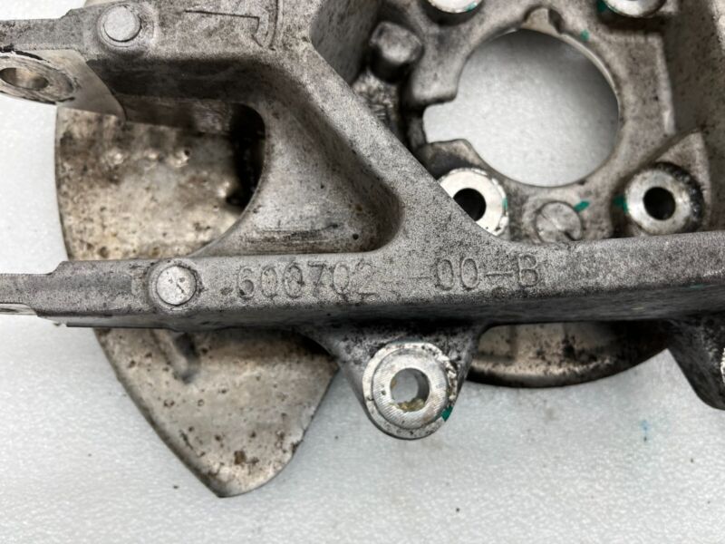 6007024 00 B ⭕ 12-15 Model S Rear Passenger Spindle Knuckle w/ Dust Shield Right 6007024-00-B