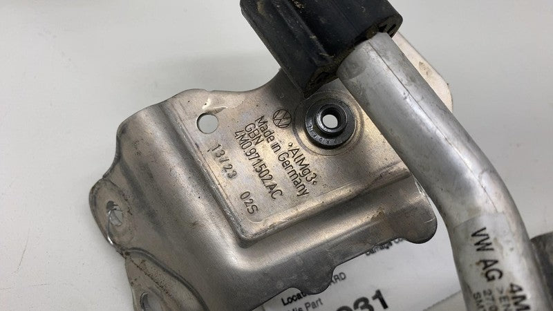 ⭕ 19-24 Porsche Cayenne Right Auxiliary Coolant Water Pump Hose Tube 4