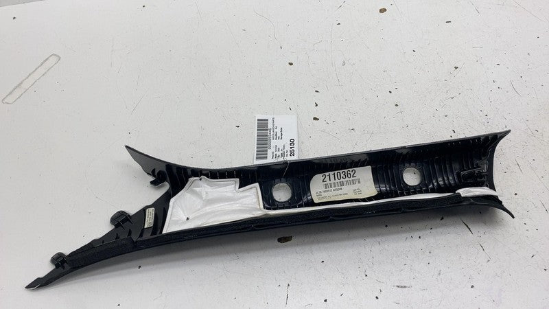 ⭕ 2018-2021 Lincoln Navigator Front Right A-Pillar Upper Trim Cover JL
