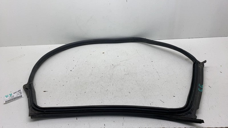 ⭕ 2014-2020 Maserati Ghibli Rear Right Door Body Weatherstrip Rubber S