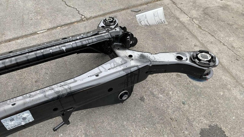 ⭕ 2017-2025 Chrysler Pacifica Rear Undercarriage Subframe Crossmember 