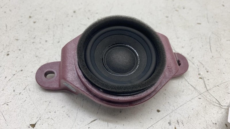 96361CV100 2022 2022 2024 Kia EV6 Rear Passenger Side Audio Sound Speaker Right 96361-CV100