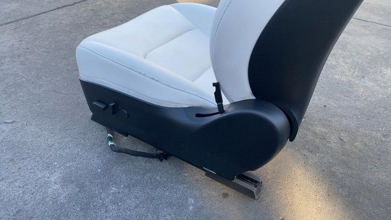 ⭕ 2017-2023 Tesla Model 3 Y Front Driver Side Seat Cushion Left White Assembly