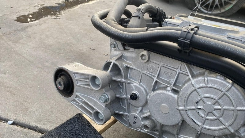 366011XFM0 ⭕ 2022 2023 2024 Kia EV6 Electric Engine Rear Drive Unit Motor Assembly RWD