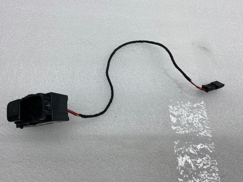 1081038 01 C ⭕ 17-23 Model 3 Passenger Power Window Master Switch w/ Plug Right 1081038-01-C