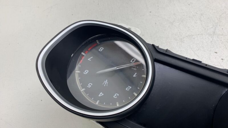 670102035 ⭕ 2017-2020 Maserati Levante Instrument Gauge Cluster Speedometer OEM 670102035